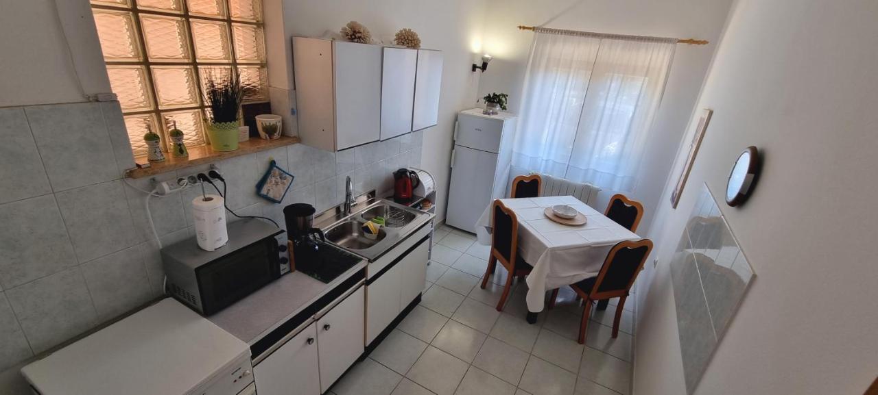 Apartment Evergreen プーラ エクステリア 写真
